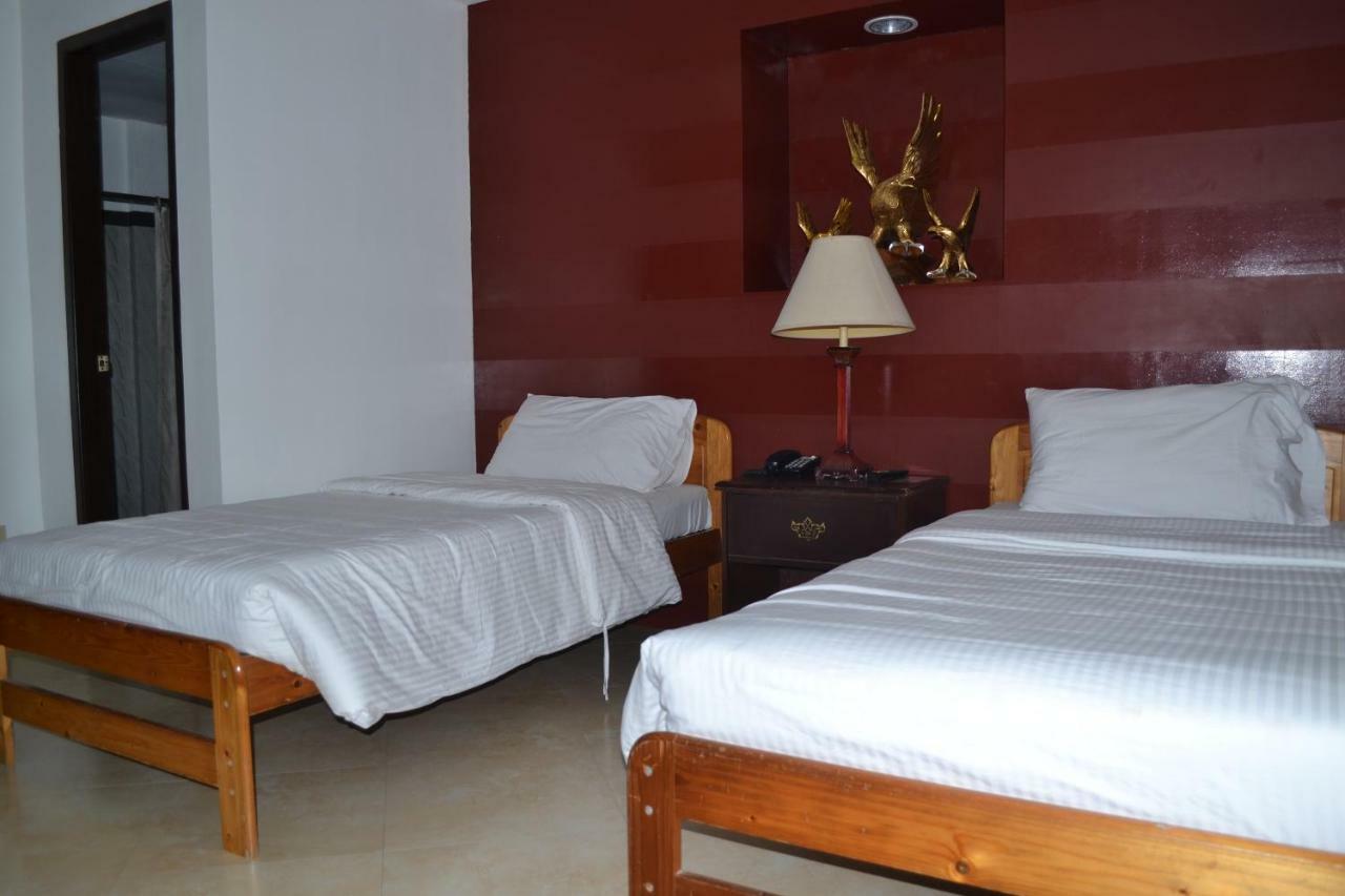 Metro Vigan Inn Buitenkant foto